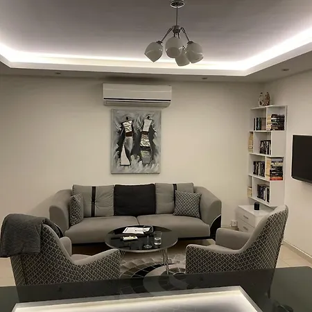 Apartment Aura Blue